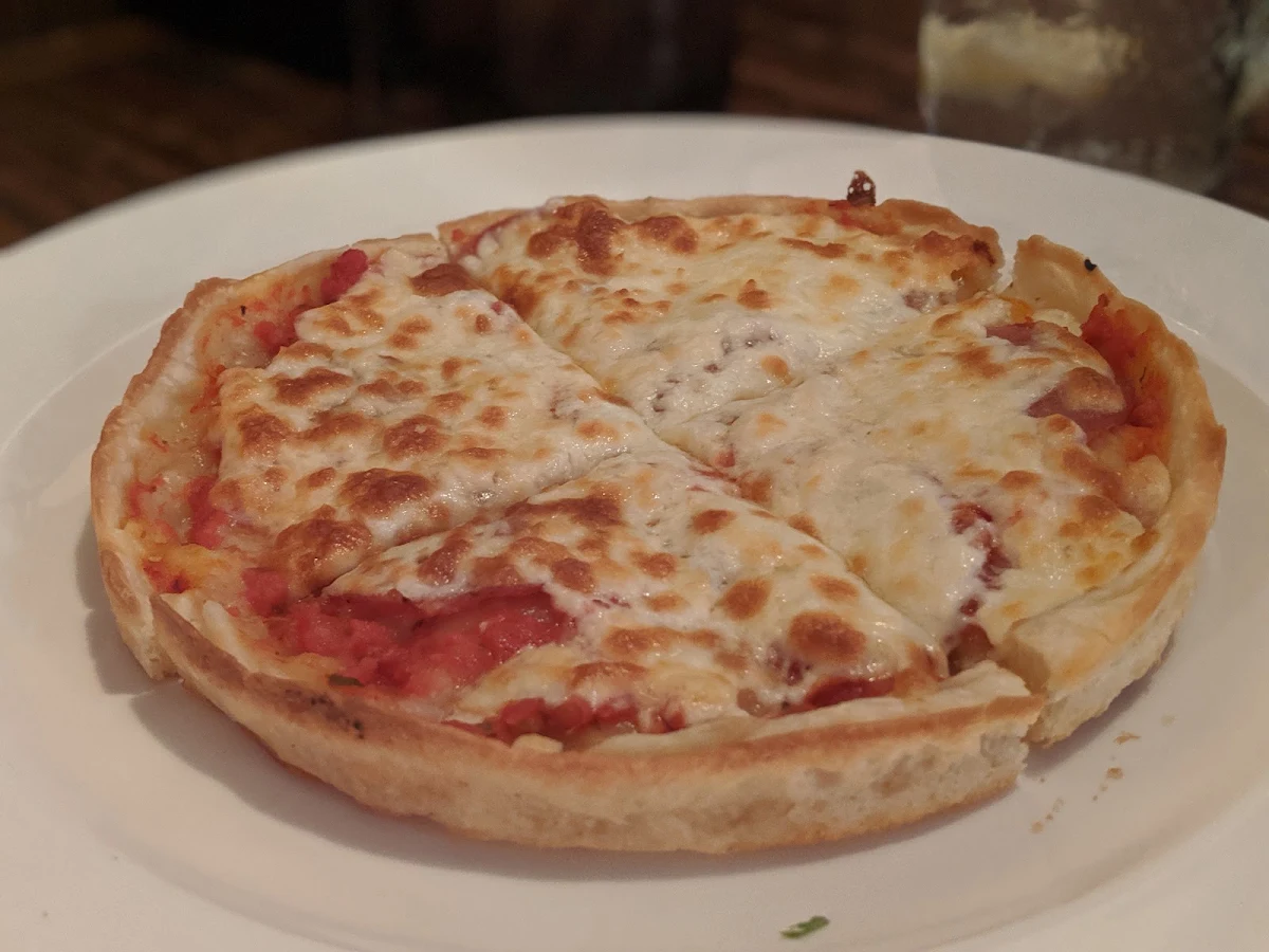 Pizza, Moose McGuire's Huntclub