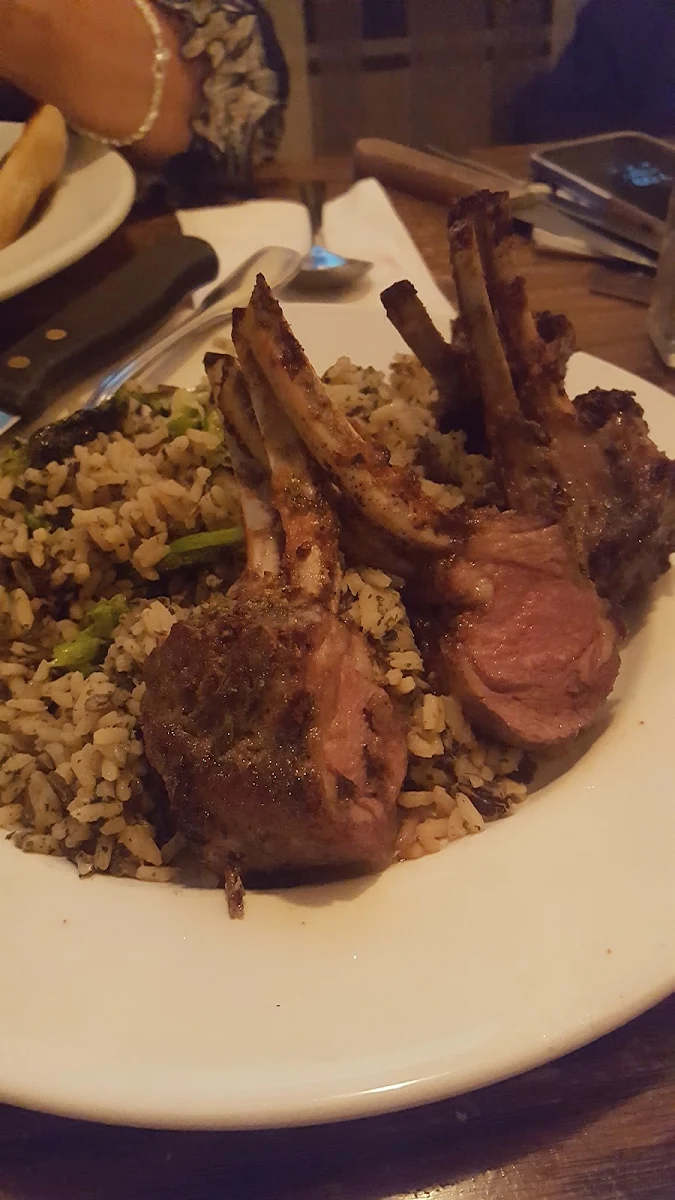 Rack of Lamb, Moose McGuire's Huntclub