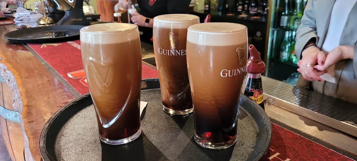 Guiness, The Pig & Whistle Tavern Main Ridge