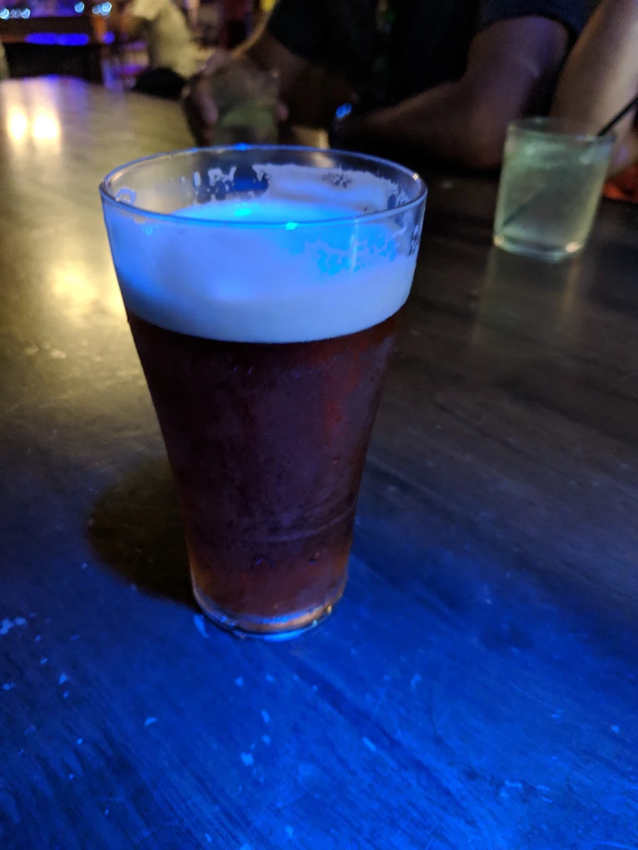 Highlights, Foxy Malone's Irish Pub