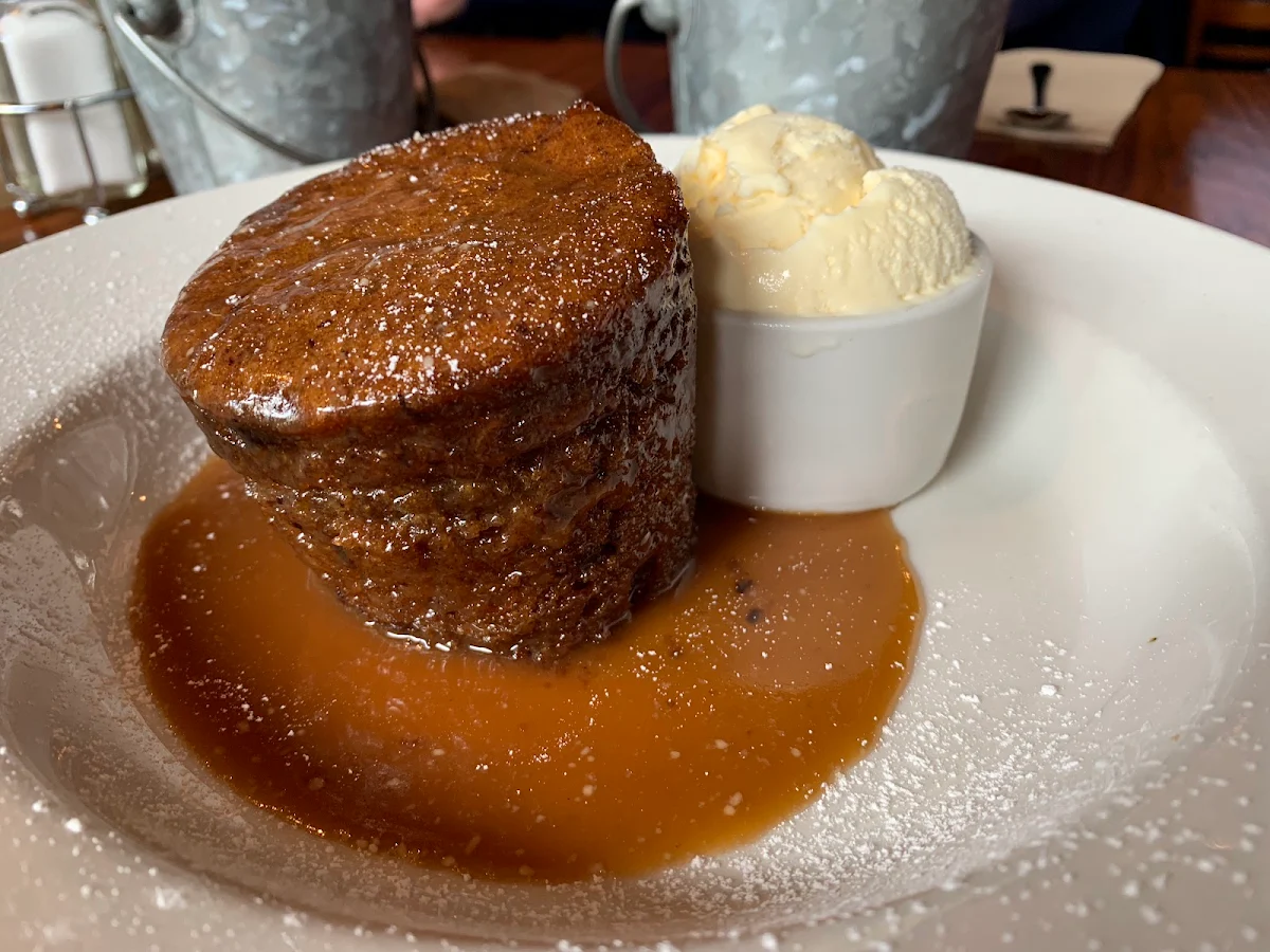 Sticky Date Pudding