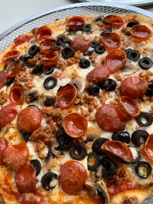 Highlights, Allo Pizza Terrebonne