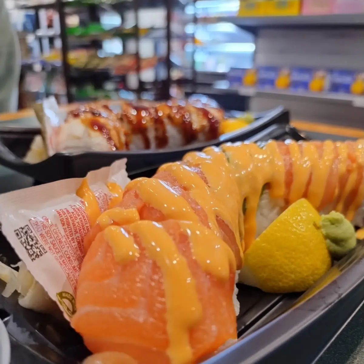 Rainbow Roll w Special Sauce