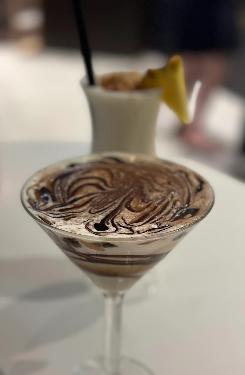 Toblerone Cocktail, Dazzas Bar at RACV Noosa Resort