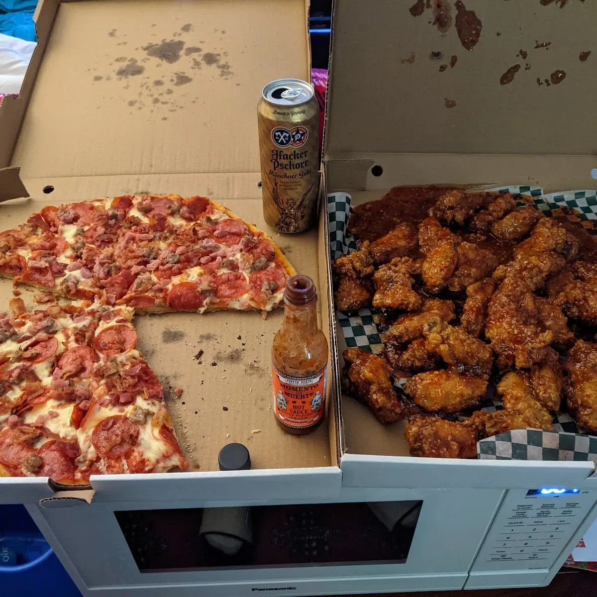 Pizza and Wing Deal