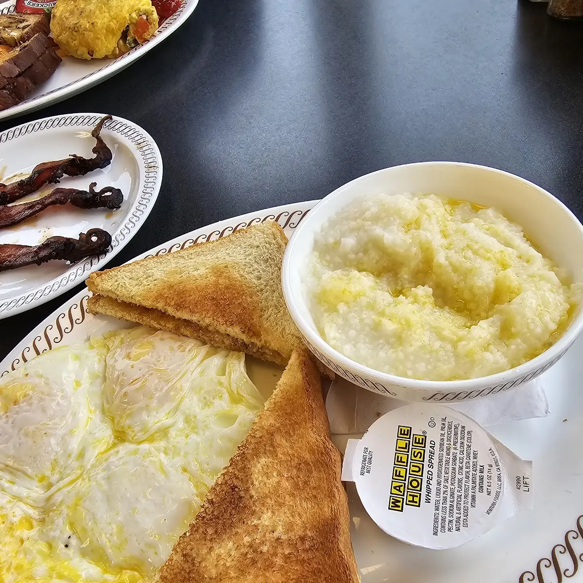 Egg & Cheese Grits