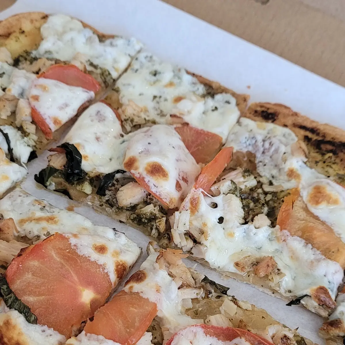 Margherita Flatbread with Chicken