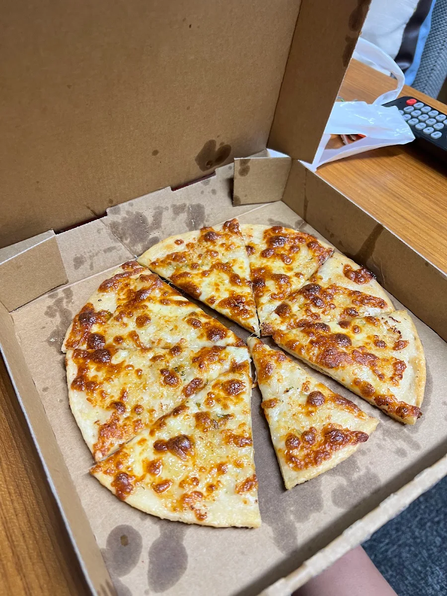 Cheese and Garlic Pizza Bread, The Oven @ Goolwa