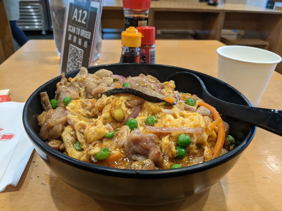 Oyako Don, Menya Ramen Elizabeth