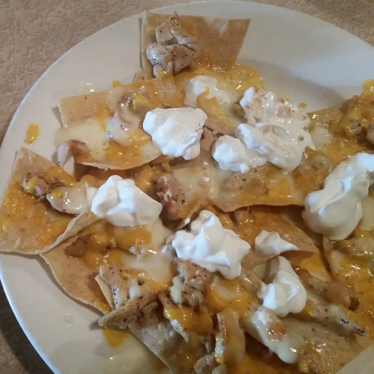 Chicken Nachos with Sour Cream