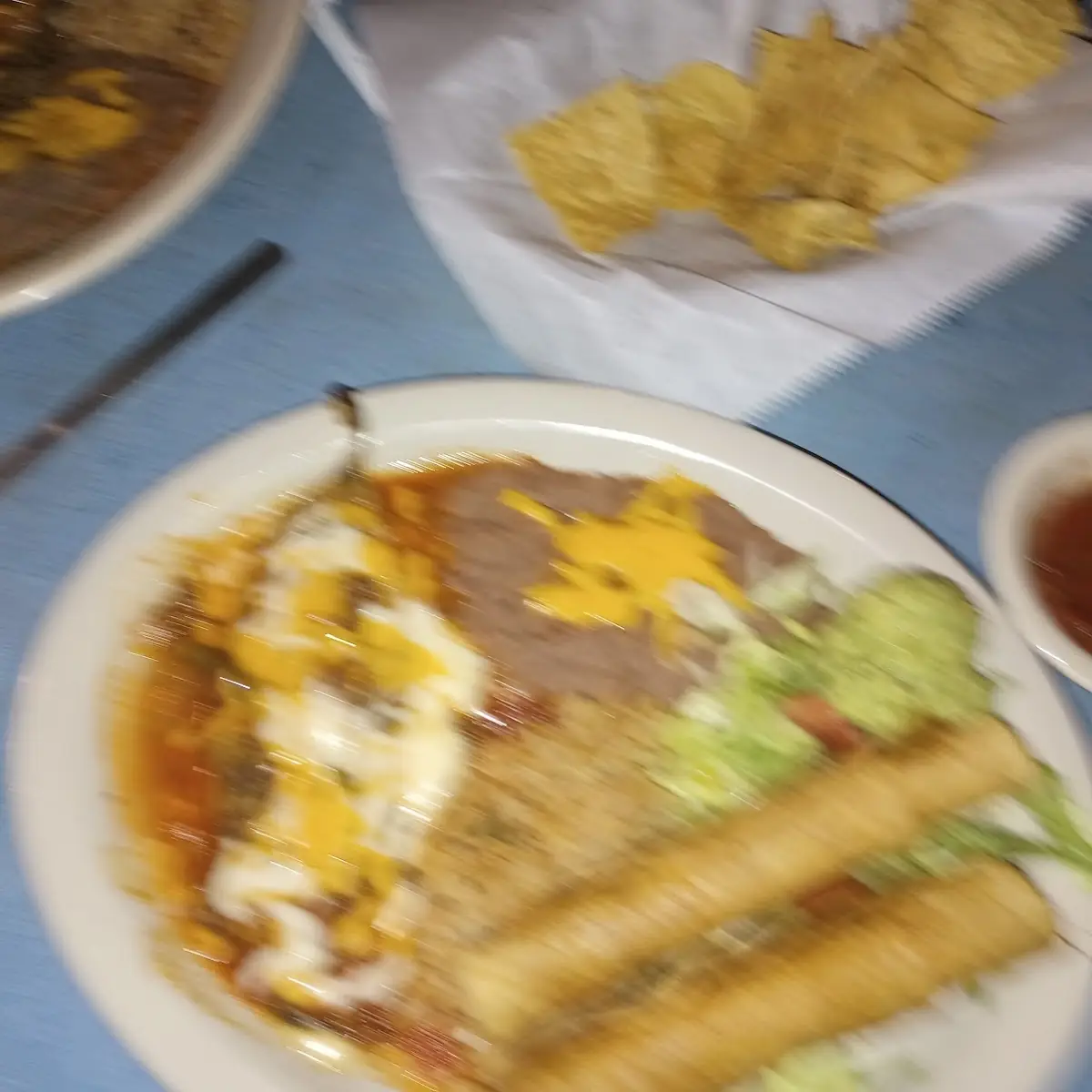 Chile Relleno and Flautas