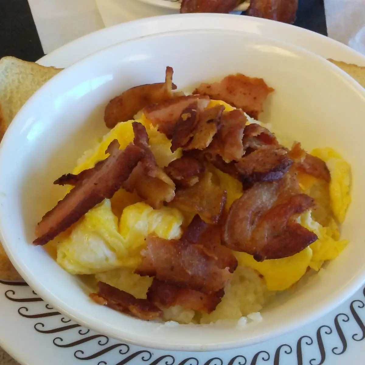 Bacon Egg & Cheese Grits Bowl