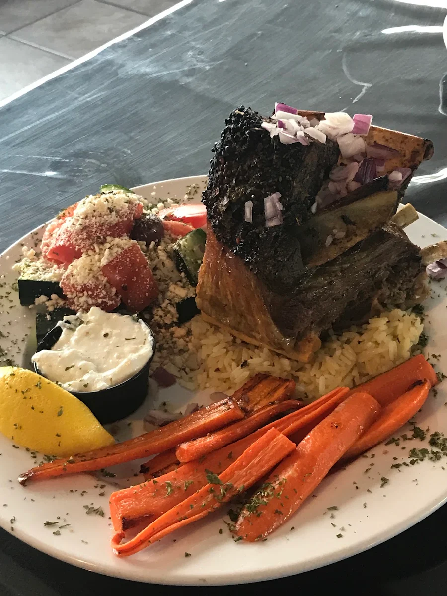 Highlights, Heartland Restaurant