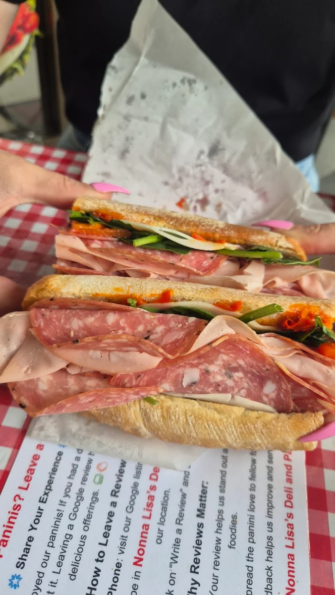 Highlights, Nonna Lisa's Deli and Panini