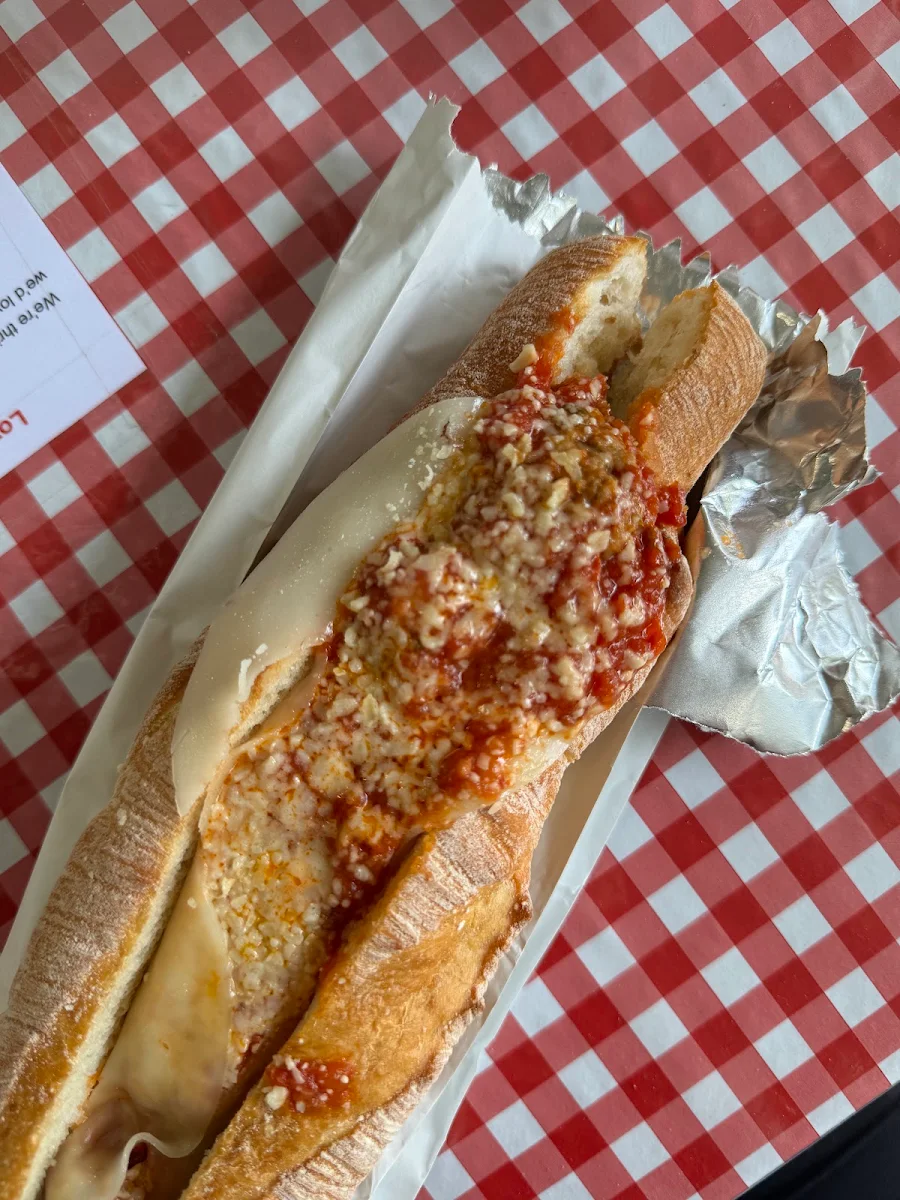 Highlights, Nonna Lisa's Deli and Panini