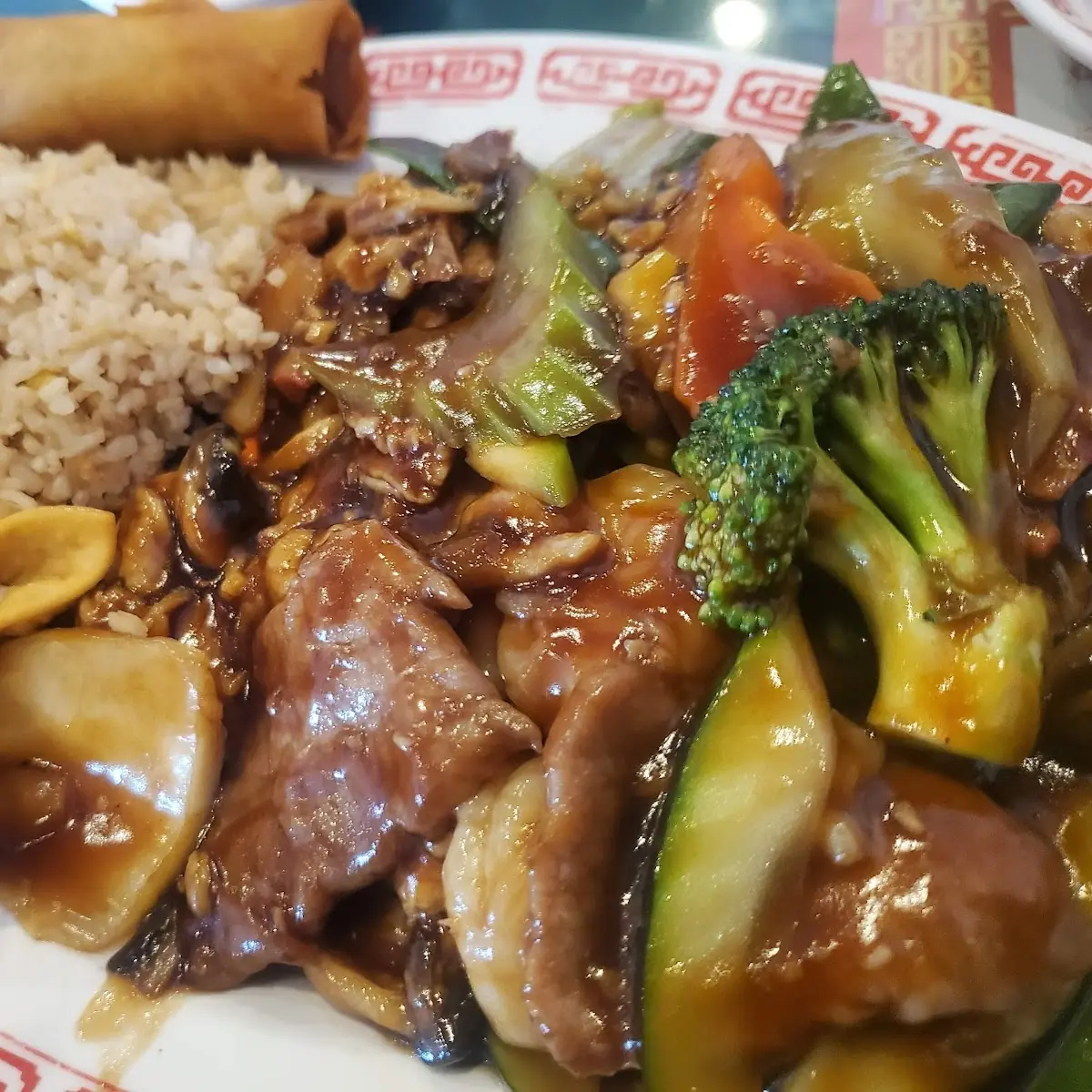 Triple Delight w Hot Garlic Sauce
