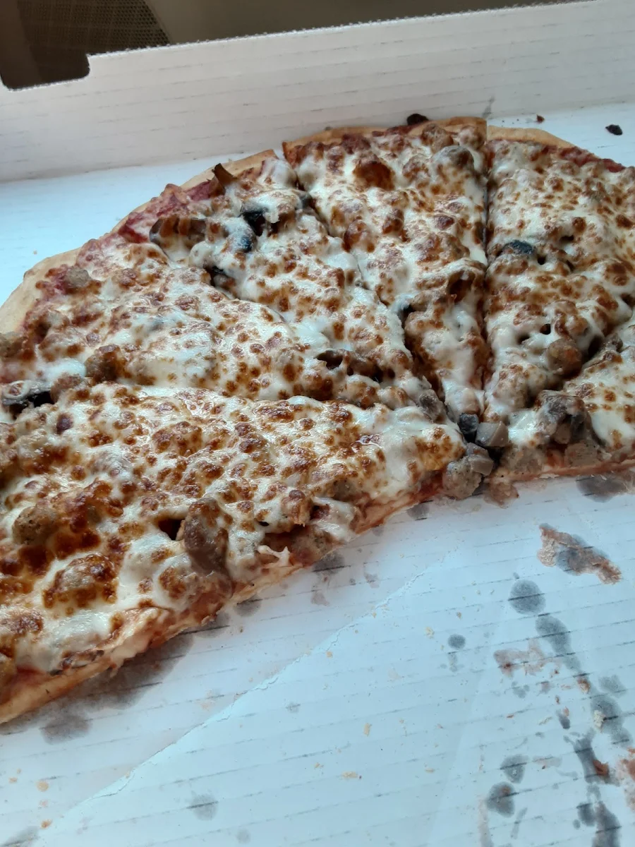 Sausage Mushroom Pizza
