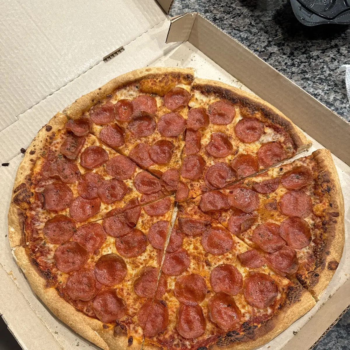 New York Style Pepperoni Pizza