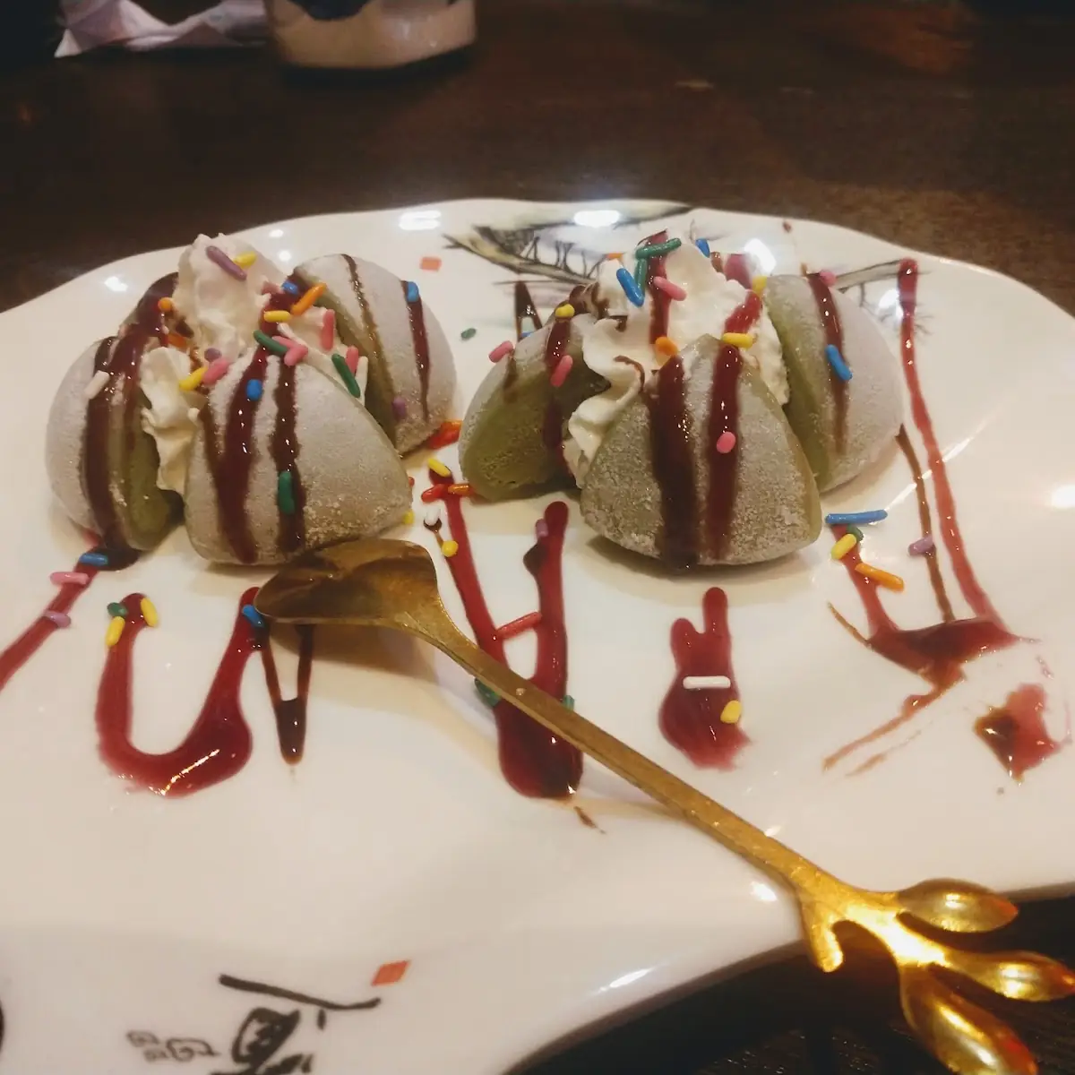 Green Tea Mochi Ice Cream