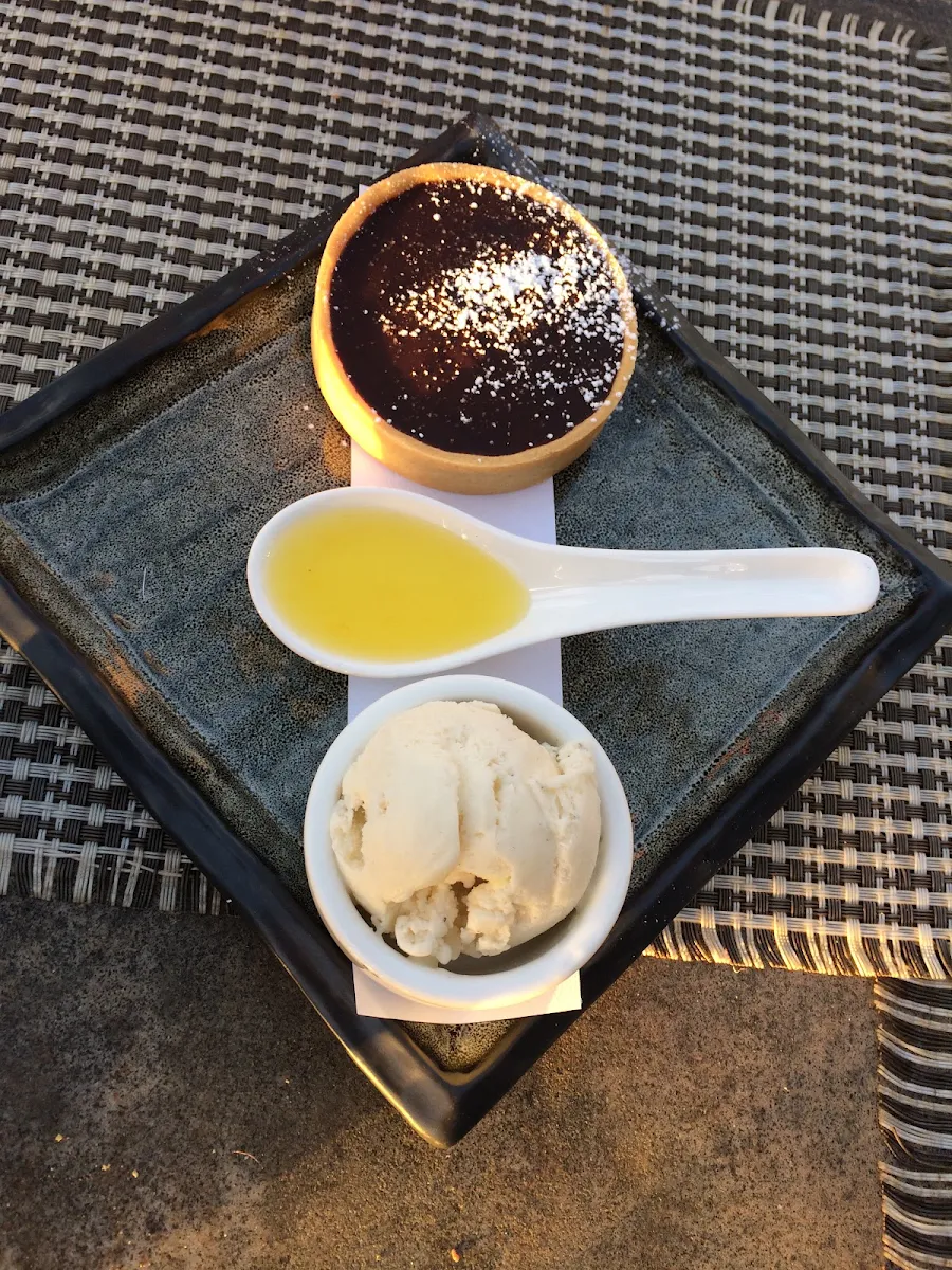 All Desserts, Tucci