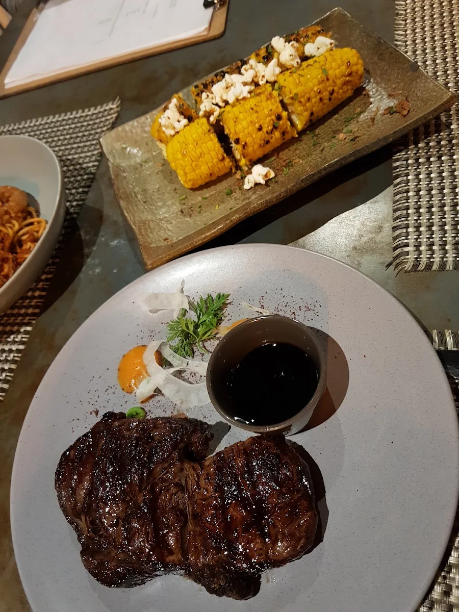 Ribeye Steak, Tucci