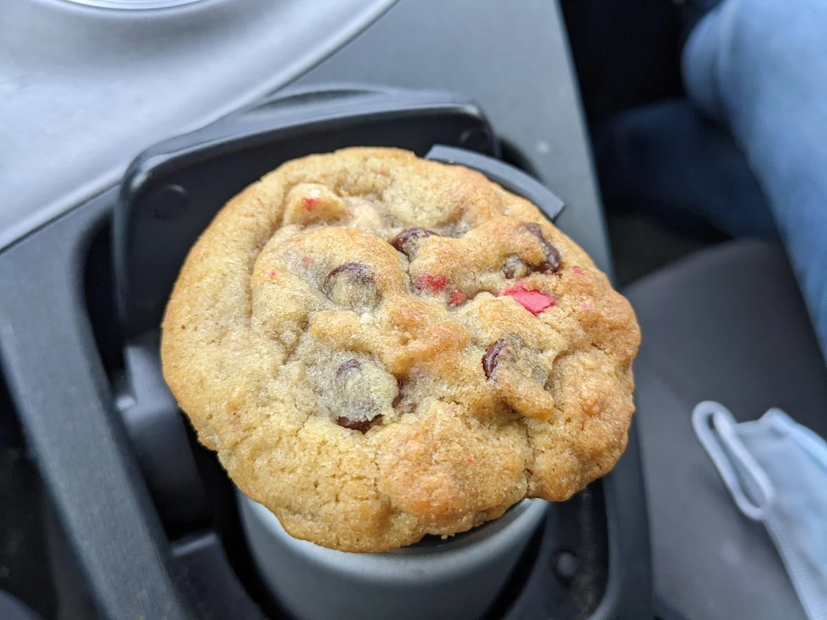 Peppermint Chocolate Chip Cookies