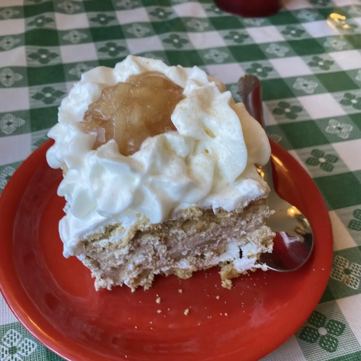 Cinnamon Apple Icebox Cake
