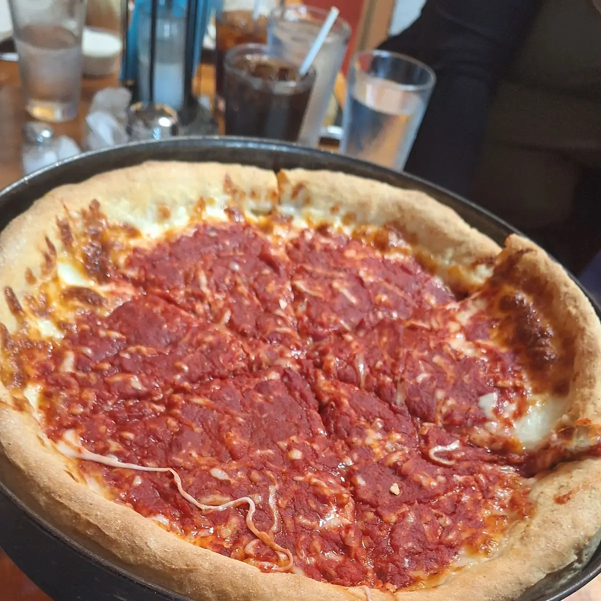 Large Deep Dish