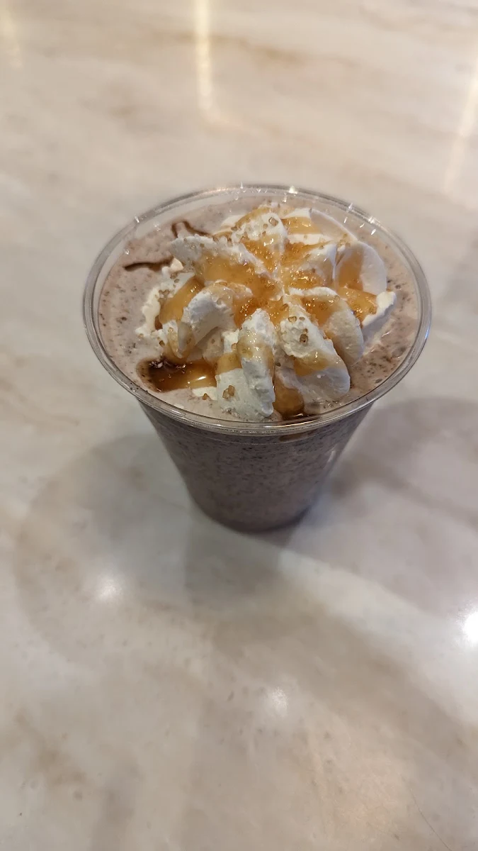 Salted Caramel Banana Shake