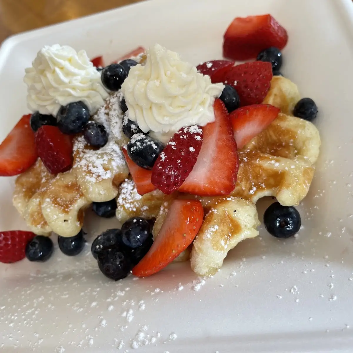 Crepe - Berries & Cream