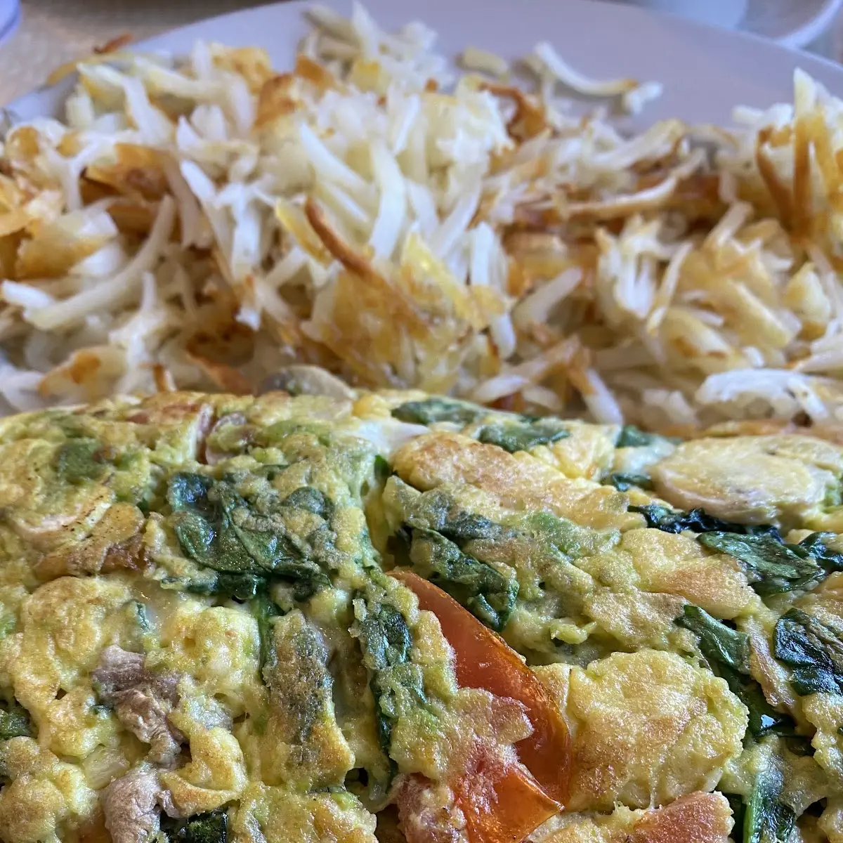 Veggie Omlet with Hash Browns