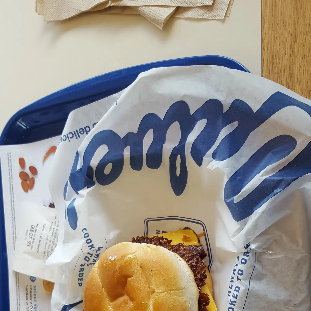 Single Bacon Cheeseburger