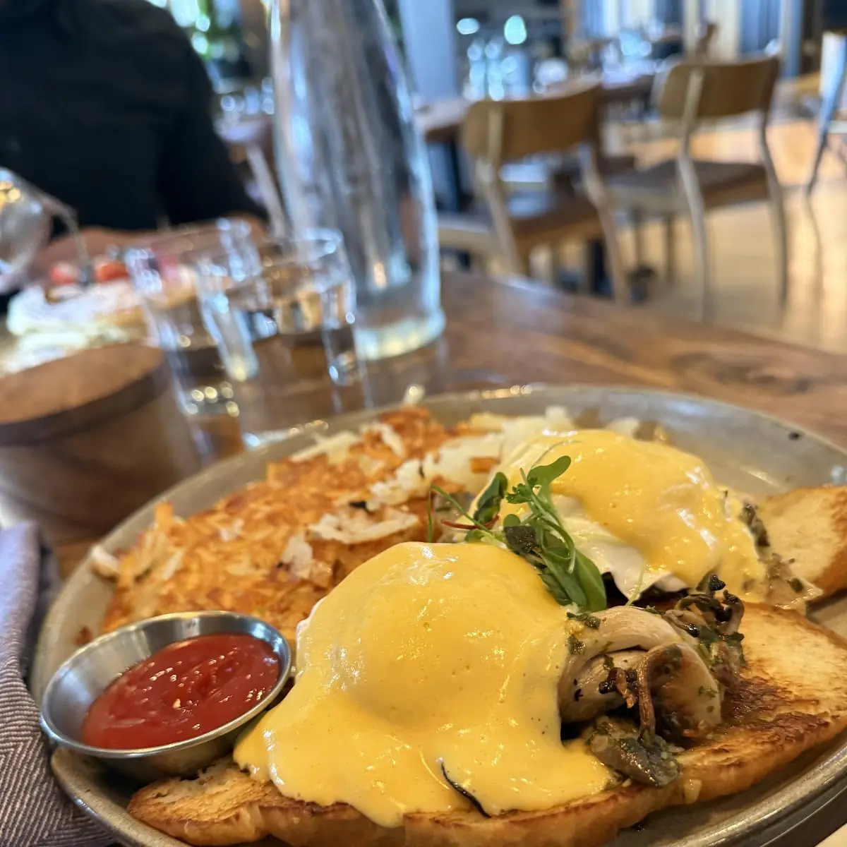 Classic Eggs Benedict