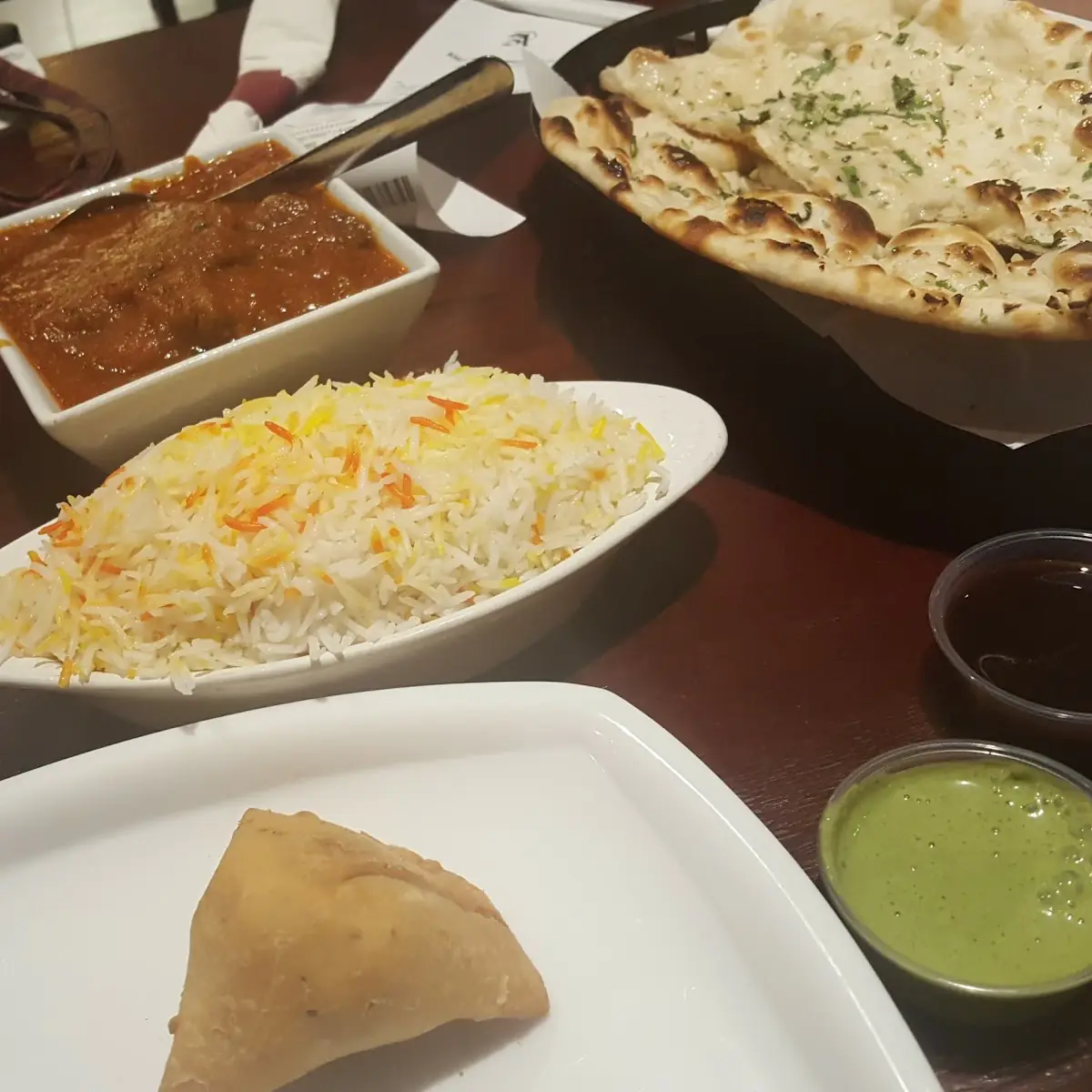 Lamb Vindaloo Veg Samosa Rice