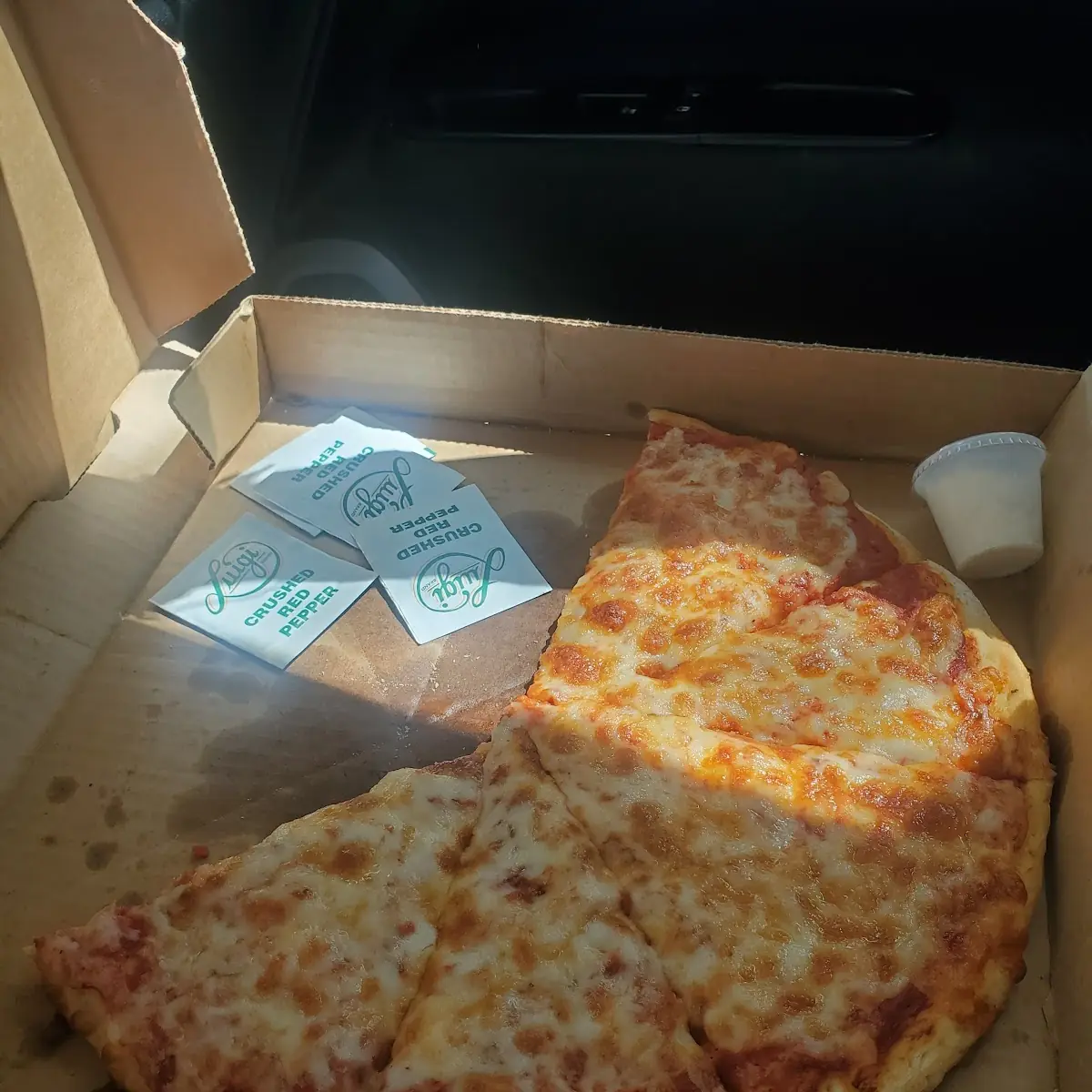 Medium Cheese Pizza
