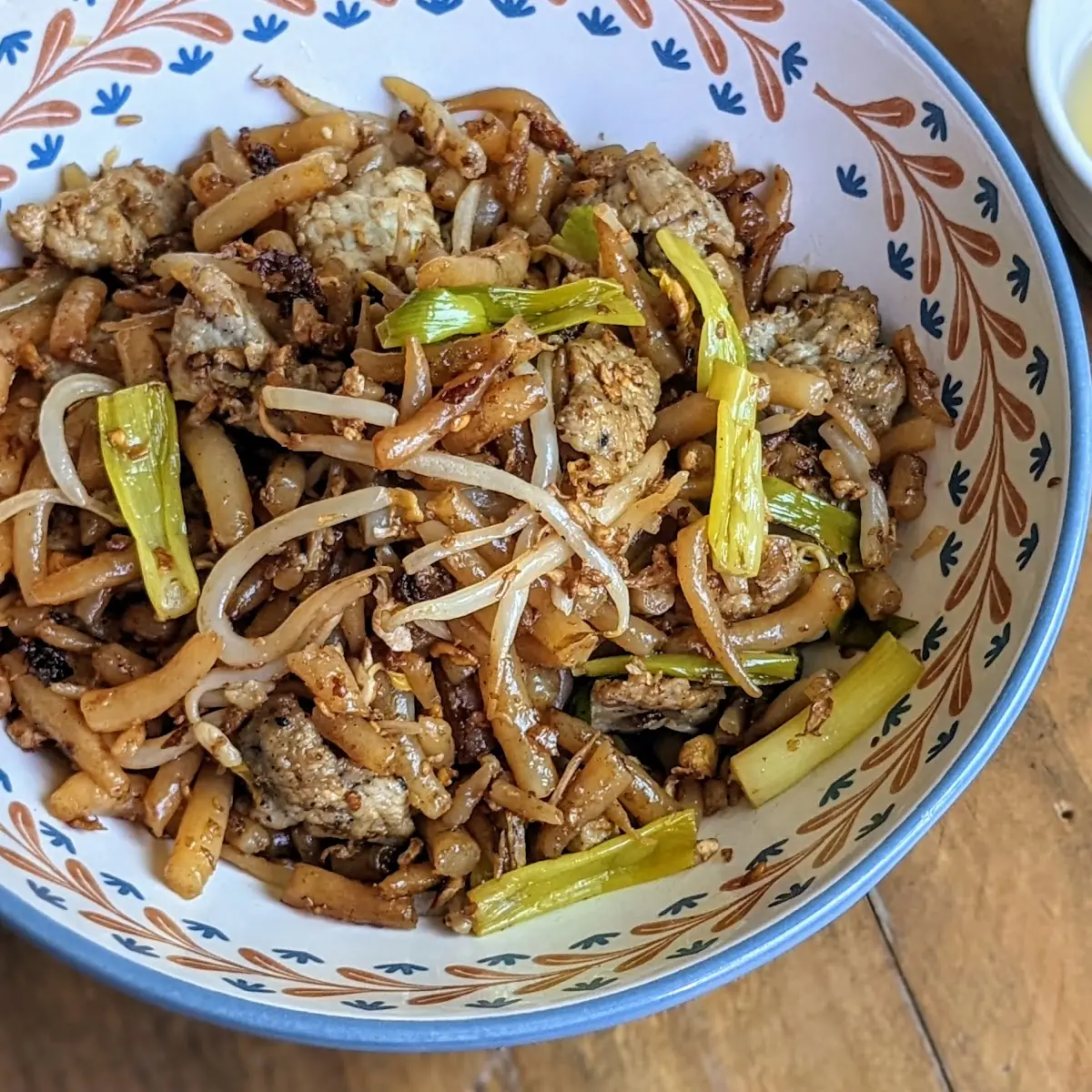 Beef Fried Short Rice Noodle