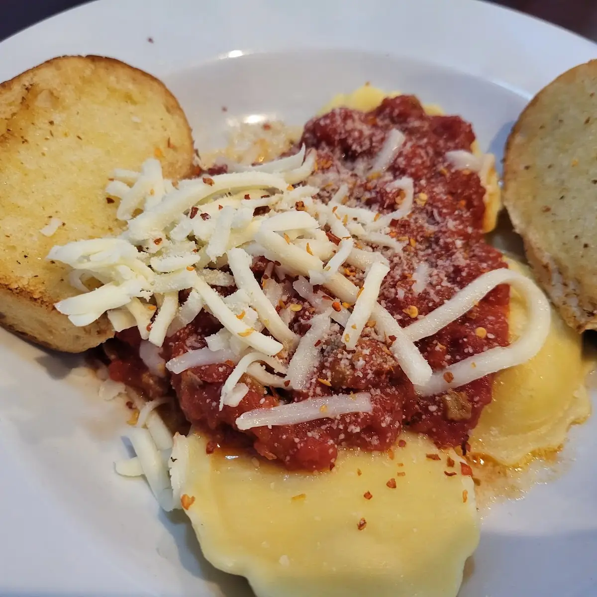 Ravioli with Meat Sauce Small