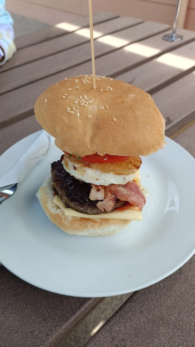 Bridgy Burger, Bridgewater Bay Cafe