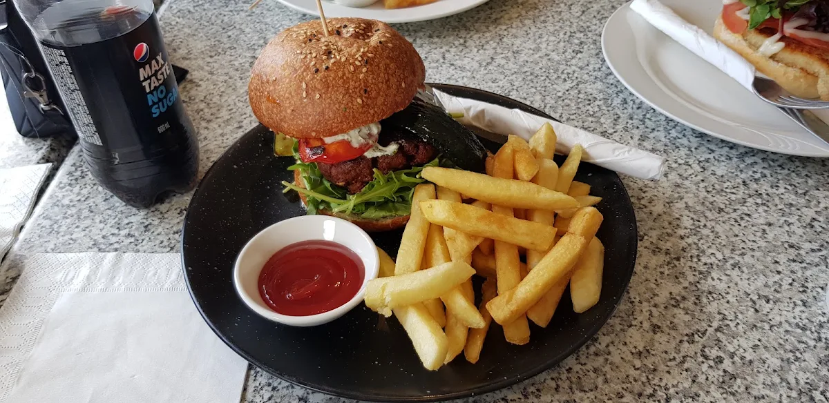 Lamb Burger, Bridgewater Bay Cafe