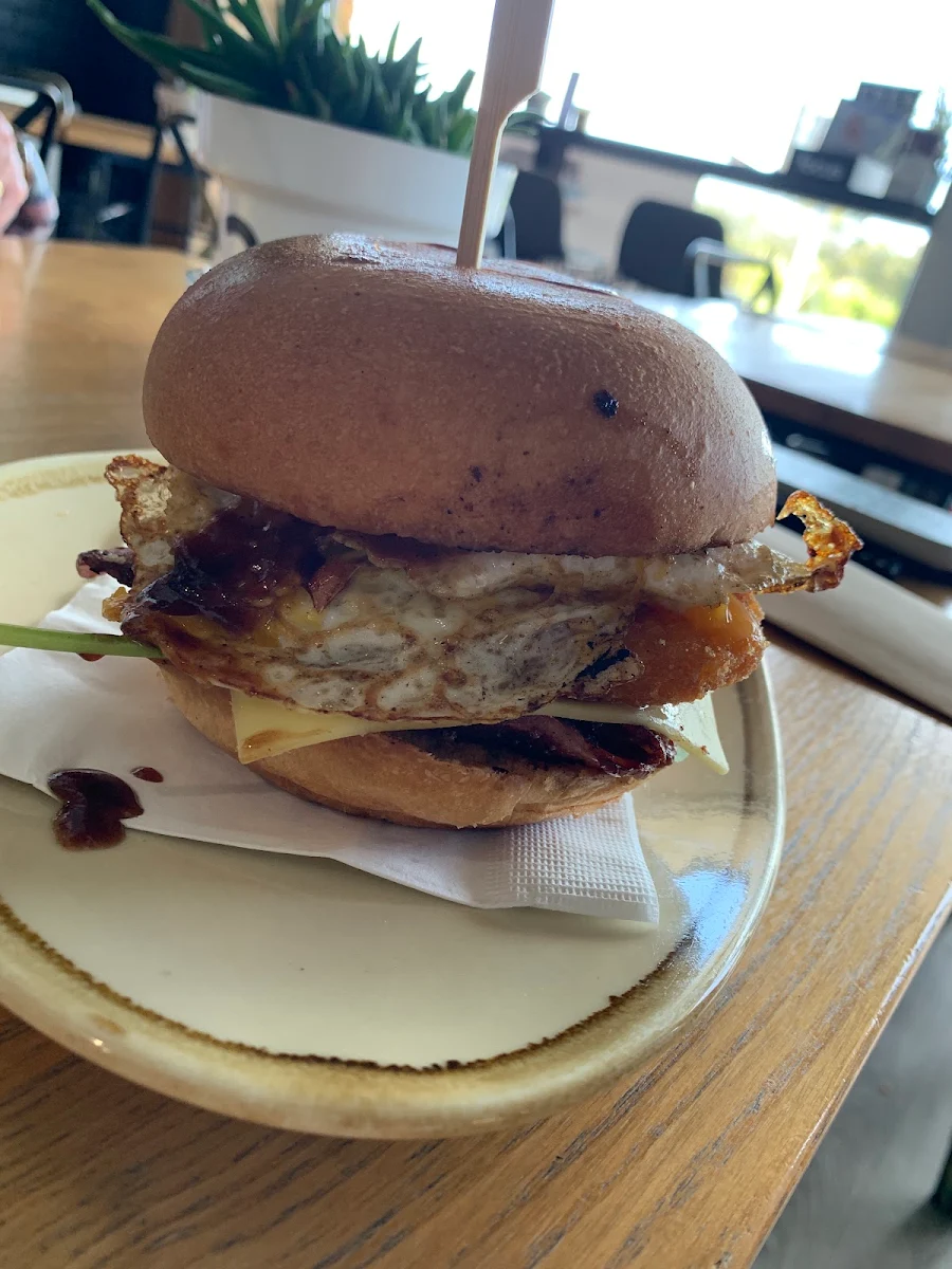 Brekkie Burger, Riverview Cafe on Camden