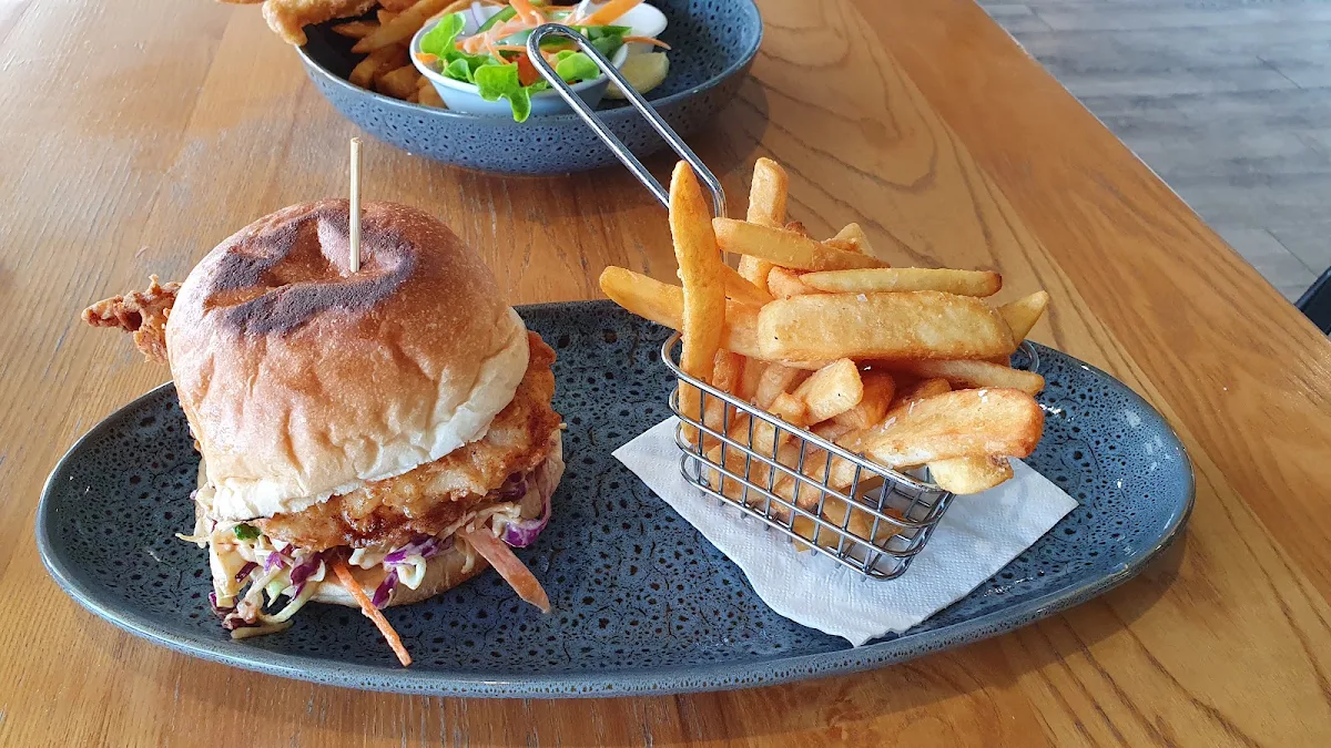 Southern Fried Chicken Burger, Riverview Cafe on Camden