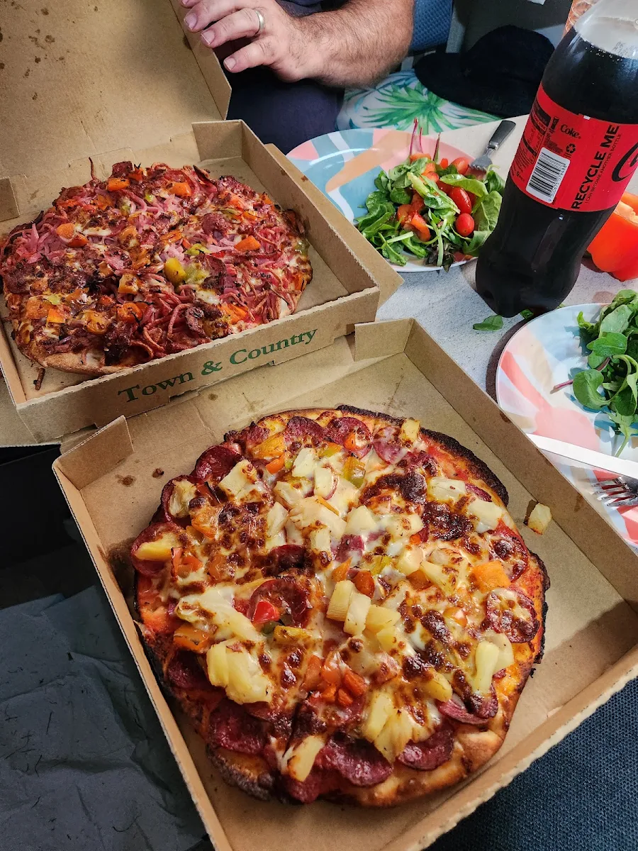 Highlights, Town and Country Pizza Bairnsdale