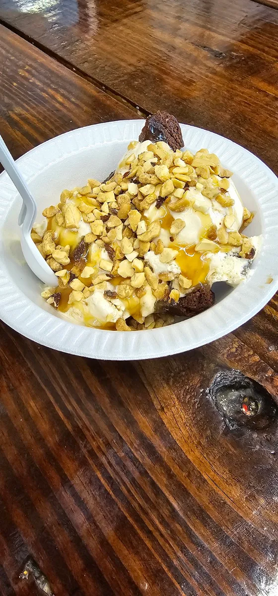 Brownie Sundae