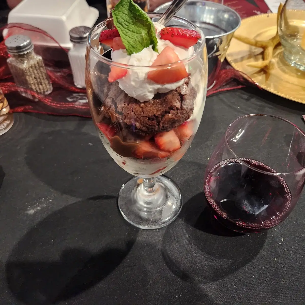 Chocolate Brownie Dessert