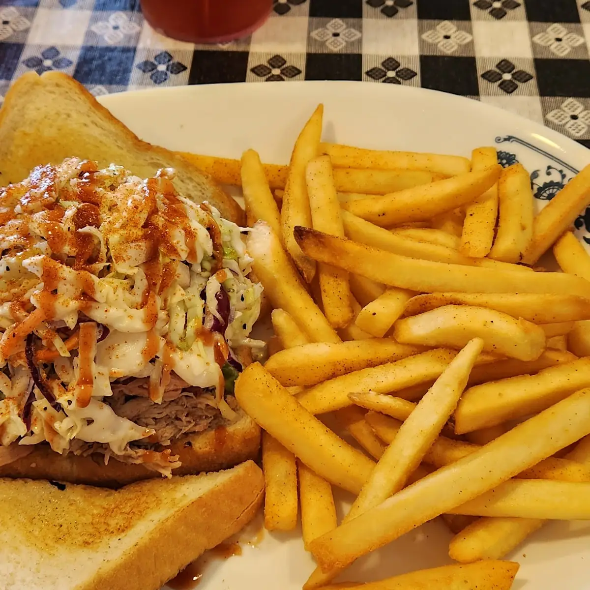 Pulled Pork Sandwich Platter
