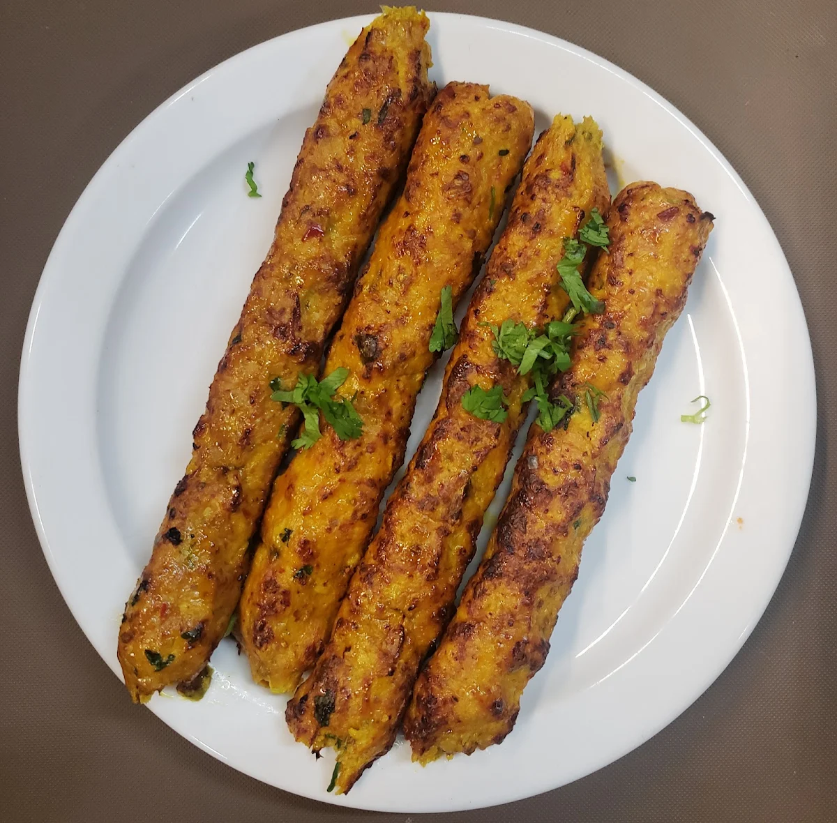 Chicken Seekh Kabab, LAHORI CHARGHA HUTT