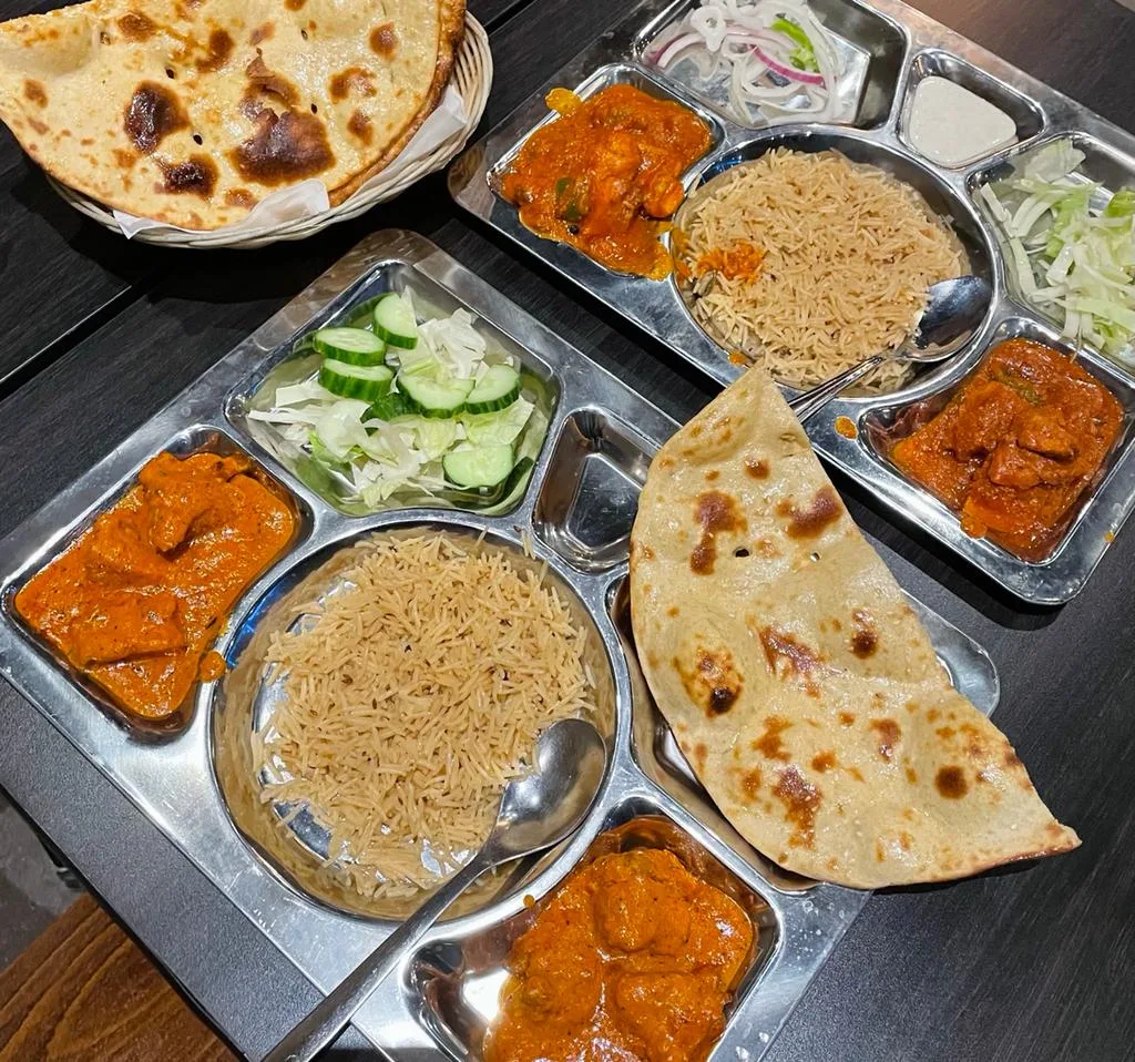 Non Veg Thali, LAHORI CHARGHA HUTT