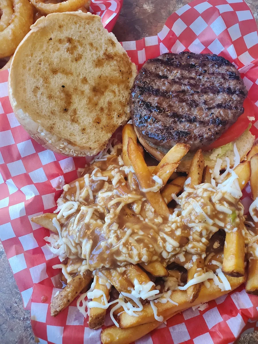 Highlights, Scott's Pizza Burger