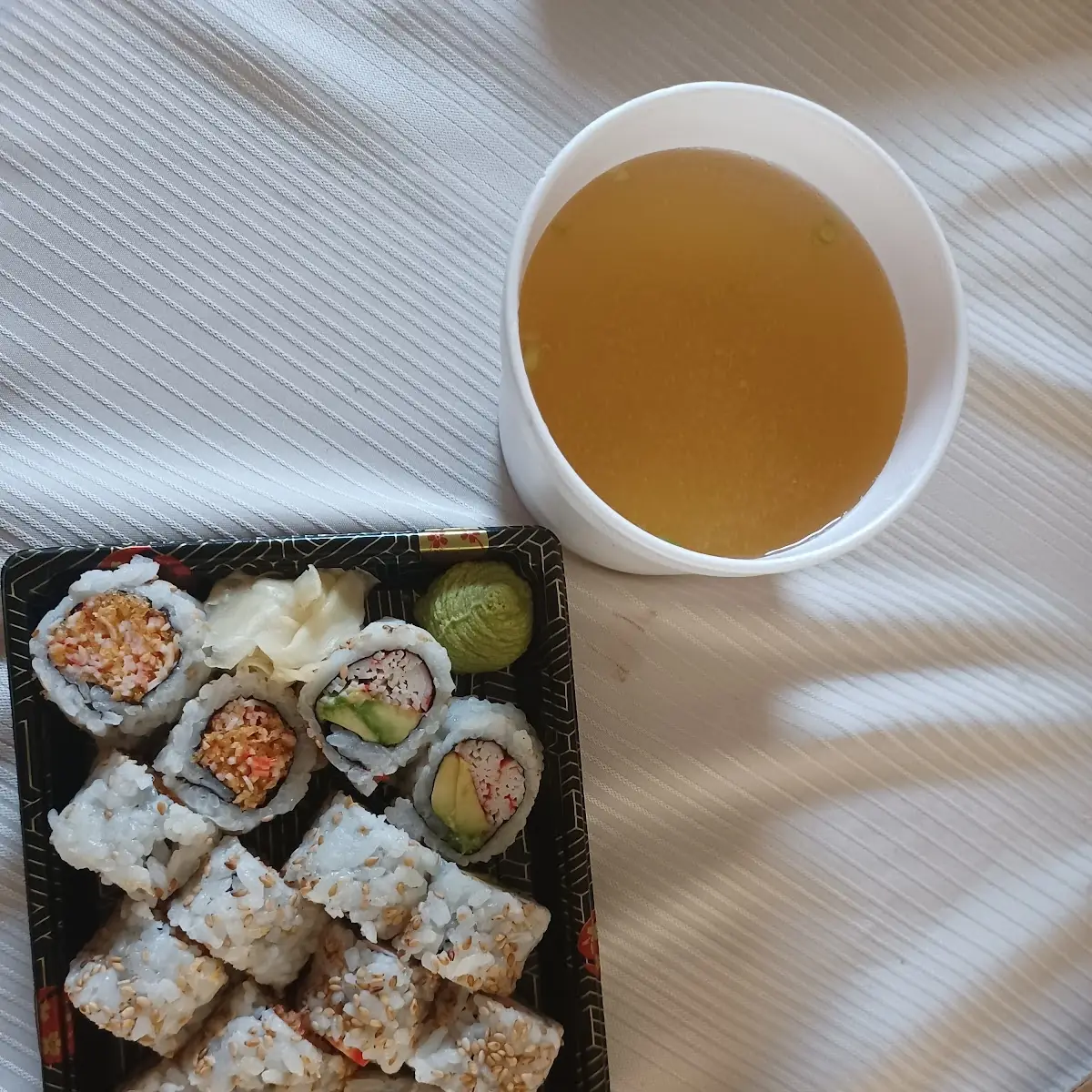 California Hand Roll and Spicy Crab Roll