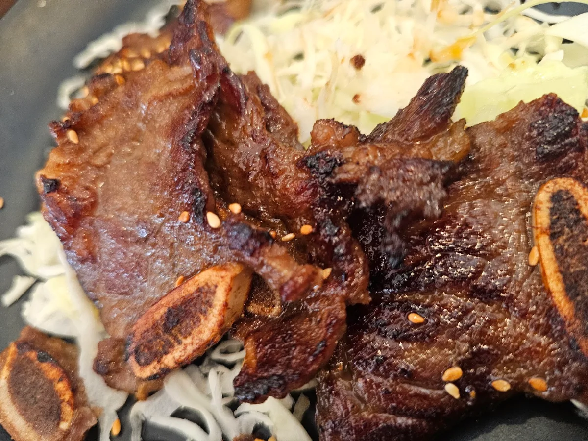 26. Beef Short Ribs (8pcs)